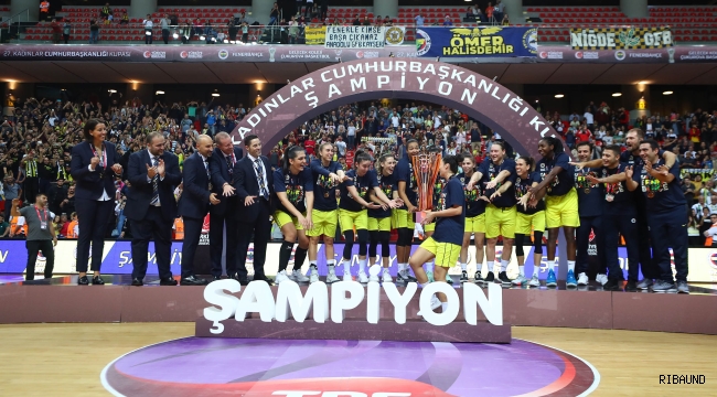 Fenerbahçeli kızlar 12'den vurdu