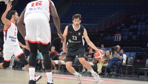 Beşiktaş Emlakjet, Tübad Turnuvası'nda üçüncü oldu