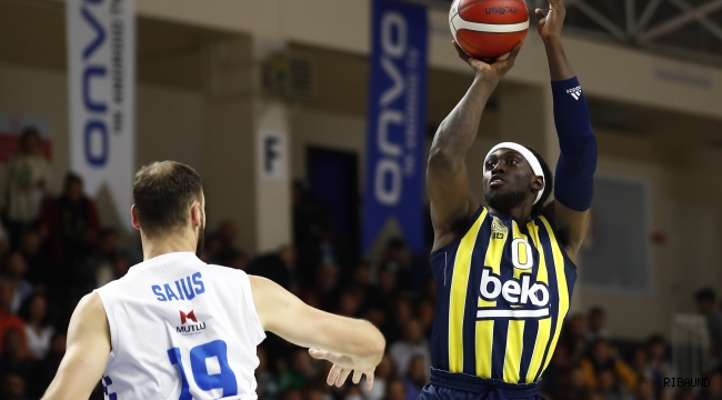 Fenerbahçe Beko deplasmanda Büyükçekmece'yi yendi 