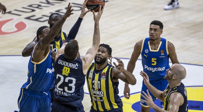 Fenerbahçe Beko, Tel Aviv'i evinde devirdi 