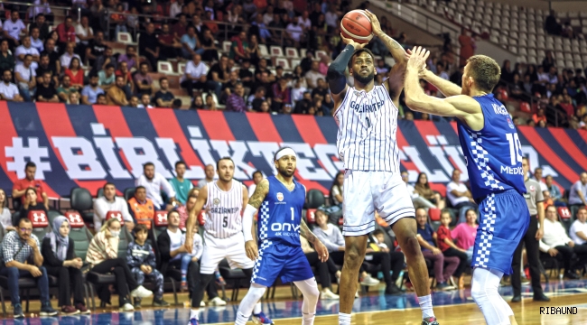 Gaziantep Basketbol galip 