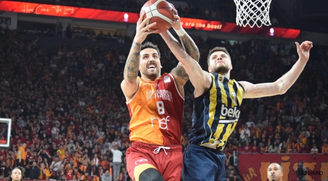 Derbinin galibi Fenerbahçe Beko 