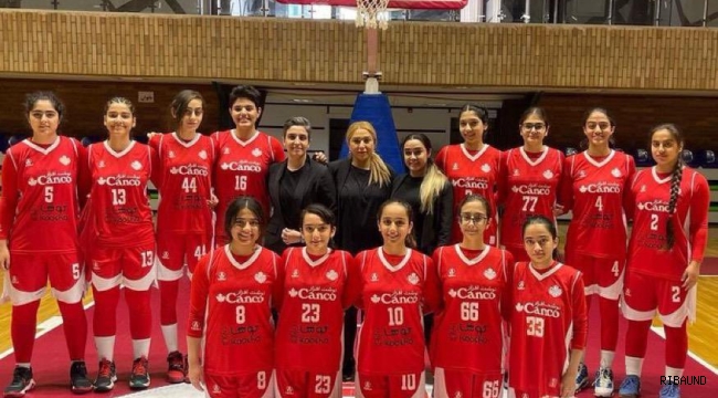 İranlı basketbolculardan protesto 