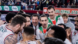 Kaf Kaf'tan mutlusu yok