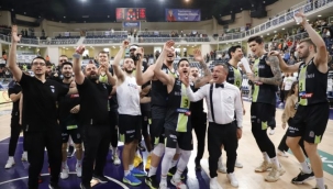 Yukatel Merkezefendi evinde Beşiktaş'ı devirdi