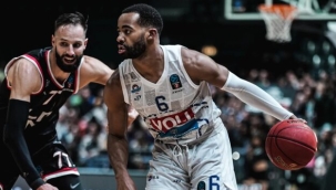 Petkimspor, Phil Booth'u transfer etti