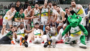 Bursa, Konya'ya geçit vermedi