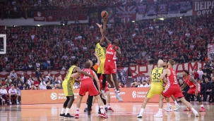 Fenerbahçe Beko, Atina'dan galibiyetle dönüyor 