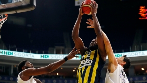 Merkezefendi, Fener'i zorladı