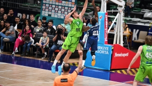 Telekom yenilmezliği sürdürüyor