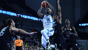 Lider Türk Telekom evinde galip 