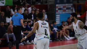 Petkimspor Josh Perkins'in üçlüğüyle kazandı 