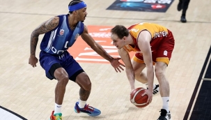 Çekmece Aslan'ı uzatmada avladı