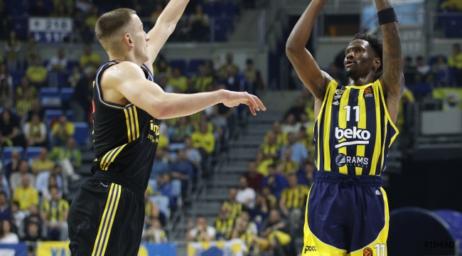 Nigel da Fenerbahçe de alev alev