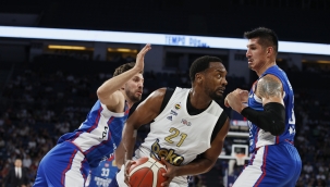 Fenerbahçe Beko avantajı kaptı