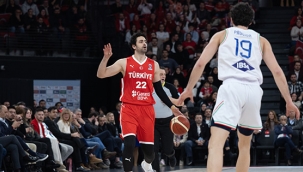 Devler İtalya'ya diş geçiremedi