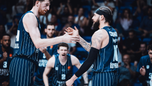 Anadolu Efes EuroLeague'e galibiyetle başladı: Maccabi Tel Aviv'i devirdi