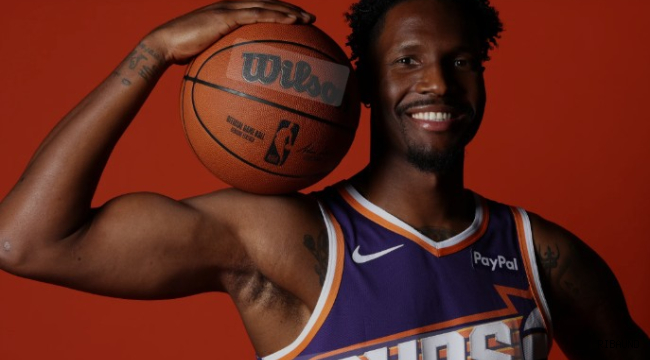 Eski Fenerbahçeli Nigel Hayes-Davis, Phoenix Suns'ta ilk adımlarını attı