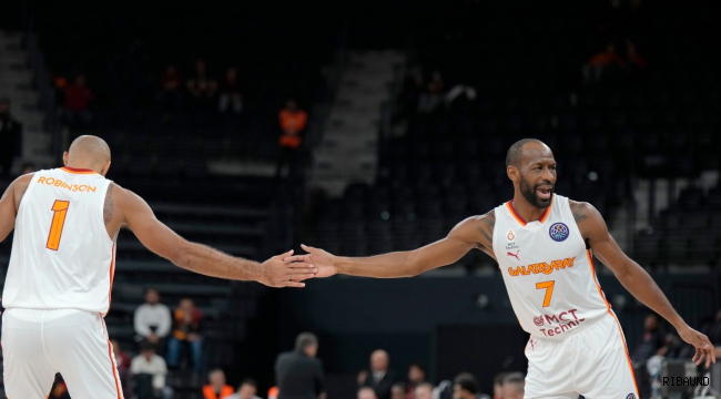 Galatasaray 3'te 3 yaptı 