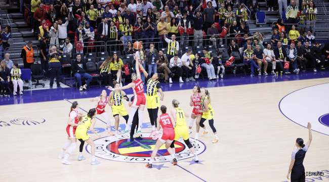 Potanın Kraliçeleri 4'te 4 yaptı