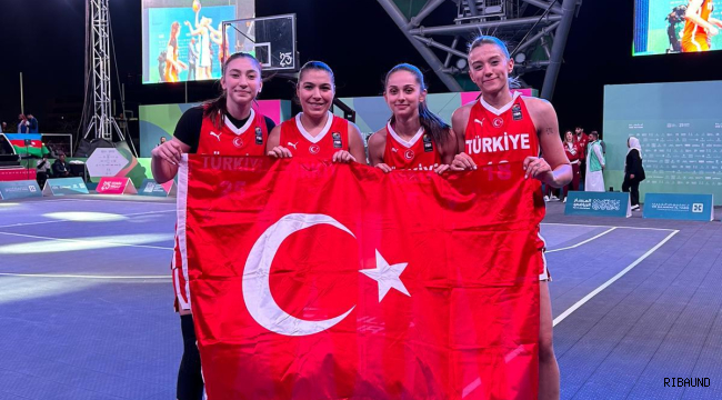 3x3 Kadınlar Milli Takımdan gümüş madalya 