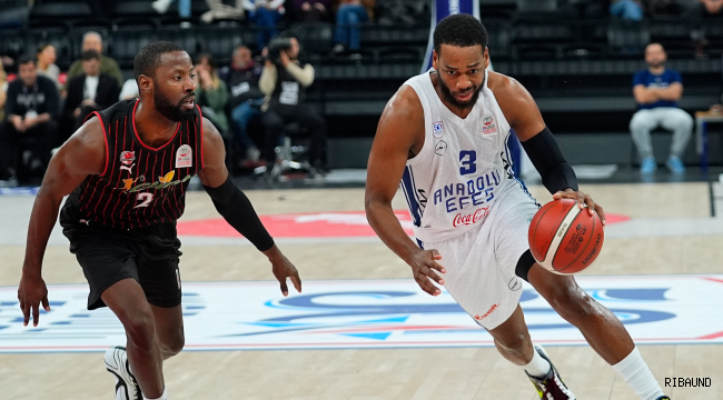 Anadolu Efes, evinde Manisa'yı mağlup etti 