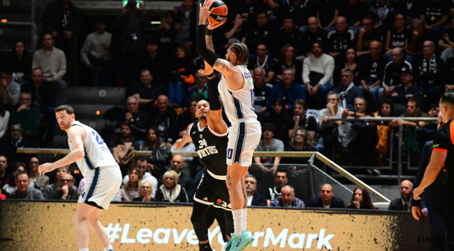 Anadolu Efes, İtalya'da kayıp 