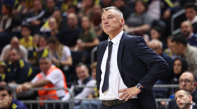 Jasikevicius: "İkinci yarıdaki oyun Fenerbahçe'ye yakışandı"