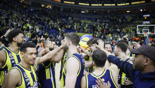 Tarık Biberovic sahne aldı, Kadıköy’de derbi Fenerbahçe’nin!