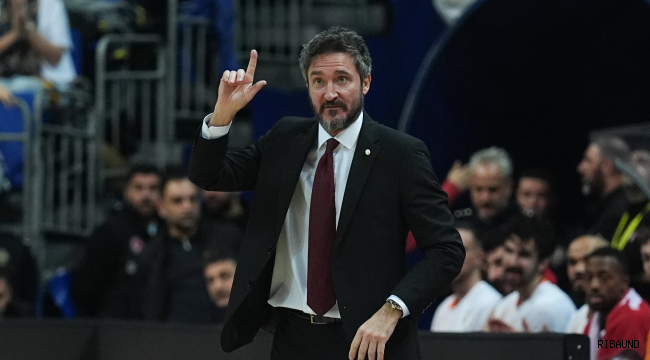 Pozzecco: "Aslanlar gibi mücadele şart"