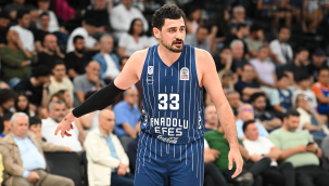 Anadolu Efes seride geri döndü! 