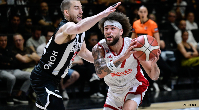 Beşiktaş evinde dağıldı! 