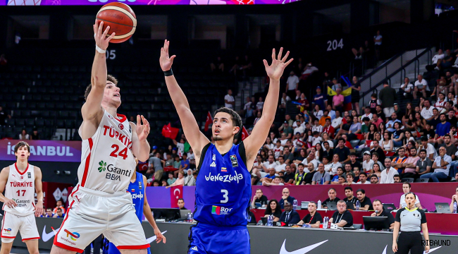 U17 Millilerden çeyrek final zaferi! Venezuela engeli aşıldı