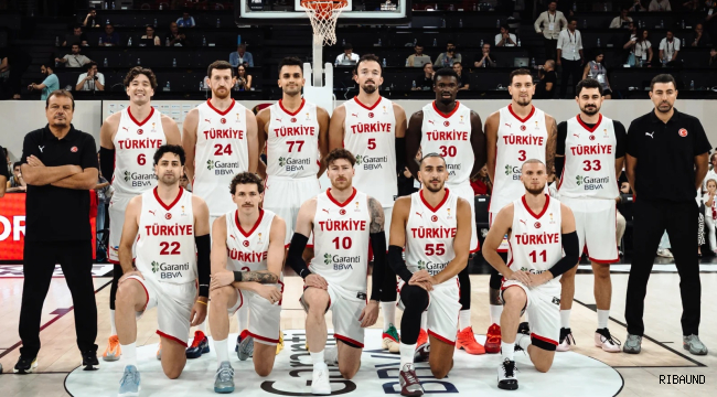 12 Dev Adam'dan Litvanya'ya büyük fark: 94-66!