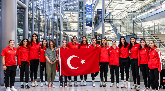 Milliler Almanya'ya Ulaştı: Dünya Kupası öncesi iki önemli sınav 