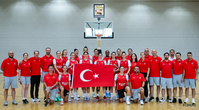 Milliler Berlin'de Dünya Kupası mesaisinde: Beren Burke takımla çalıştı