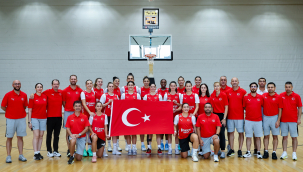 Milliler Berlin’de Dünya Kupası mesaisinde: Beren Burke takımla çalıştı