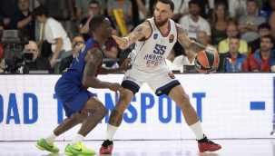 Anadolu Efes sezona Barcelona deplasmanında mağlubiyetle başladı