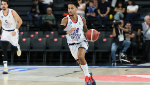 Anadolu Efes 21 sayılık farkı koruyamadı, galibiyete zor ulaştı!