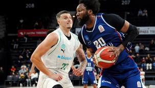 Anadolu Efes'ten Körfez Basket karşısında farklı galibiyet!