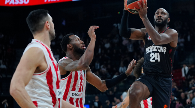 Beşiktaş, Olympiakos karşısında son bölümde kaybetti