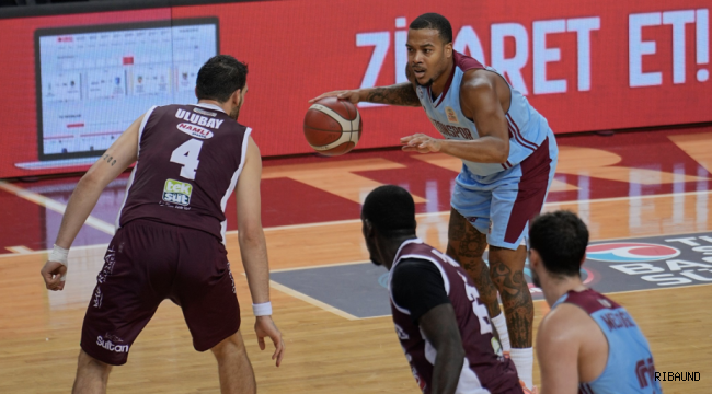 Trabzonspor son saniyelerde hata yapmadı! Pizza Bulls Bordo'yu 83-80 mağlup etti