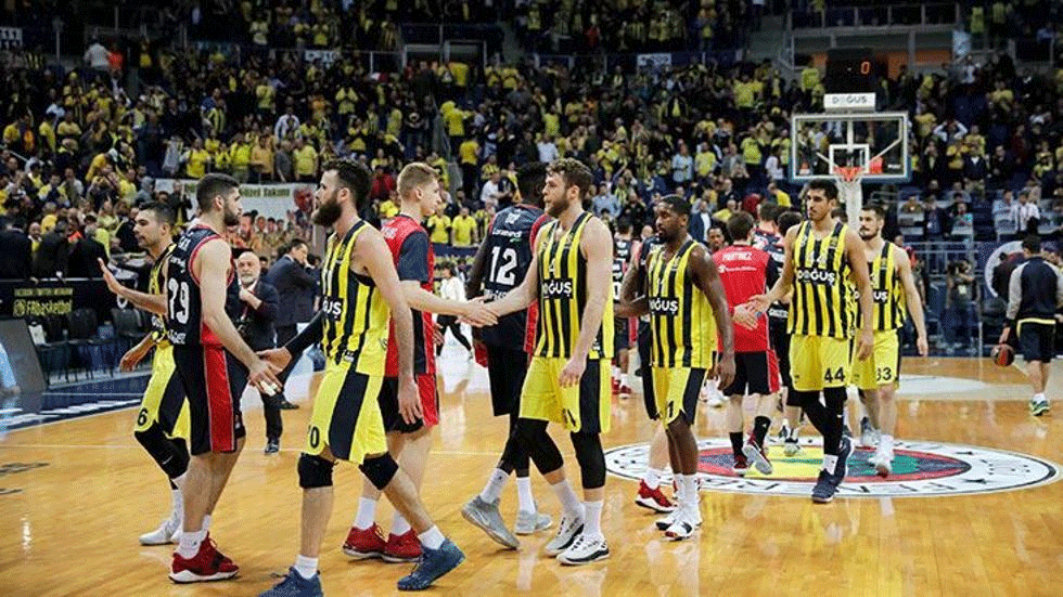 Belgrad Fenerbahçeli Akınına Uğradı!