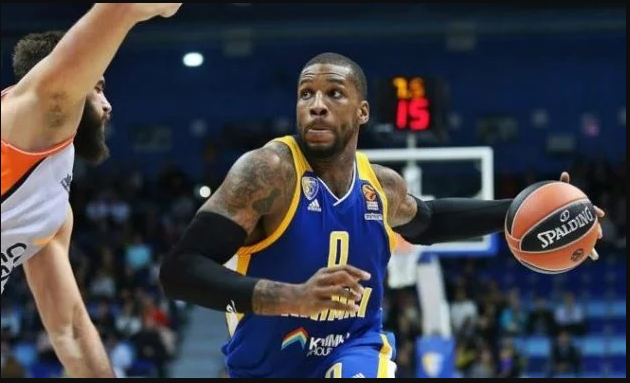 Thomas Robinson Khimki Macerasını Sonlandırdı