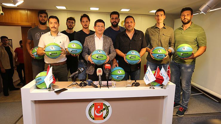 Denizli Basket parkeye dönüyor