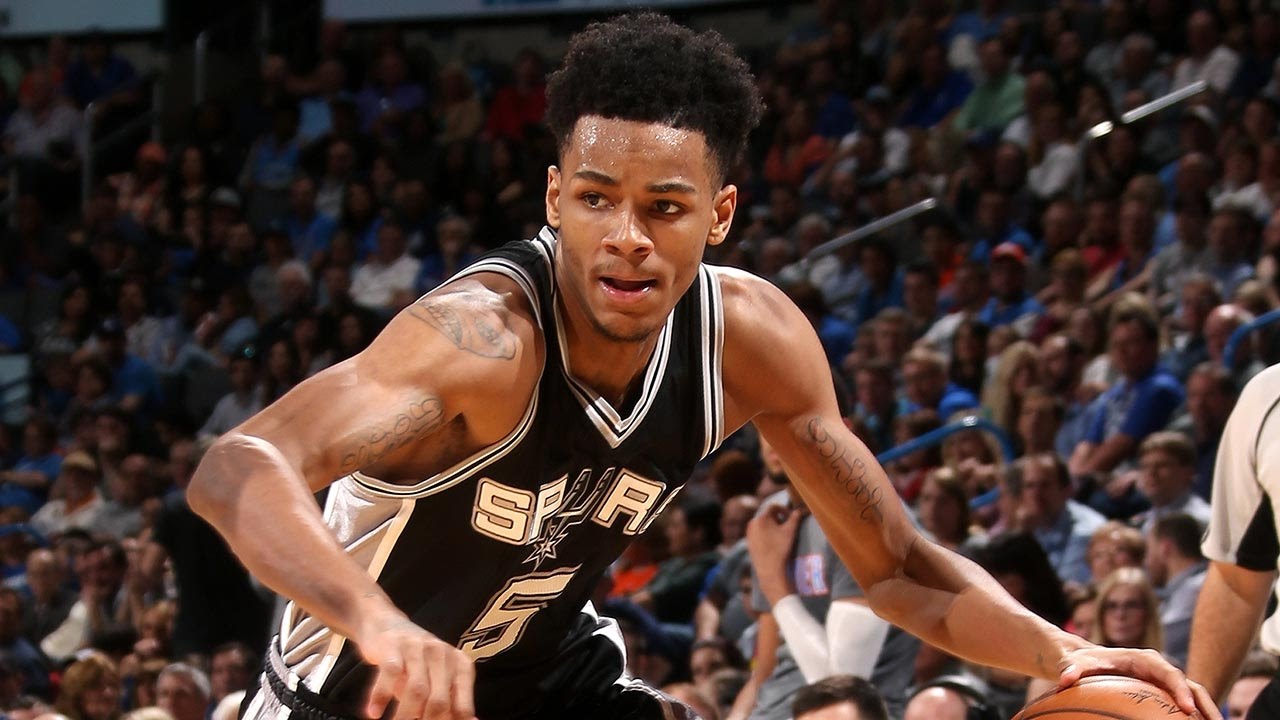 San Antonio Spurs, Dejounte Murray'nin kontratındaki takım opsiyonunu kullanıyor