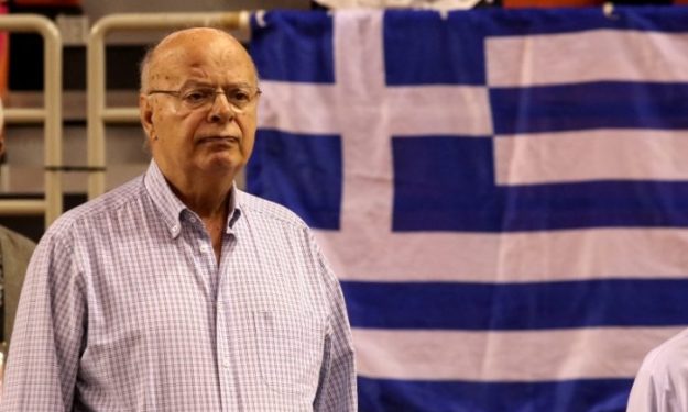 Yunanistan'dan NBA ve EuroLeague'e milli çağrı