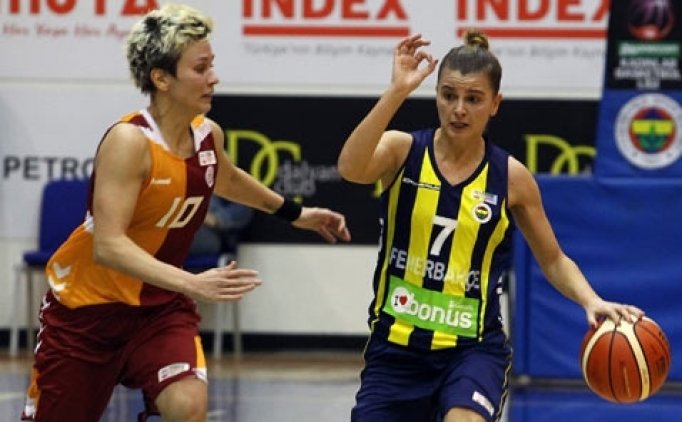 Kadın basketbolunda derbi heyecanı