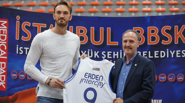 Semih Erden, İstanbul BBSK ile anlaştı