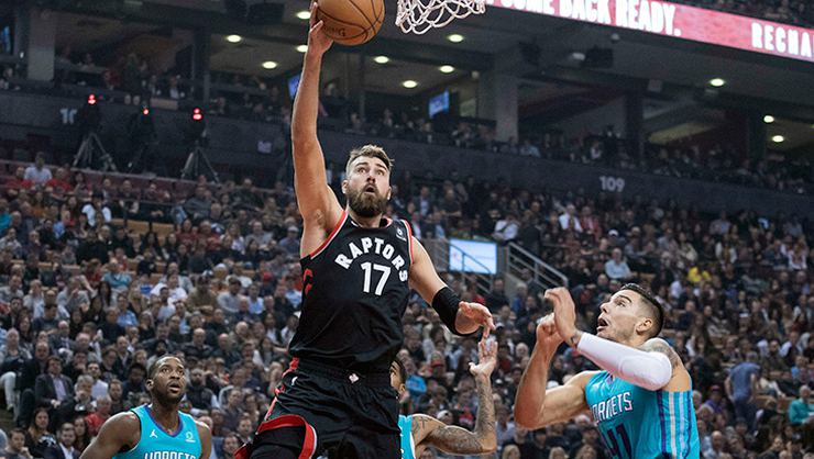 Raptors sezona 4'te 4 ile başladı